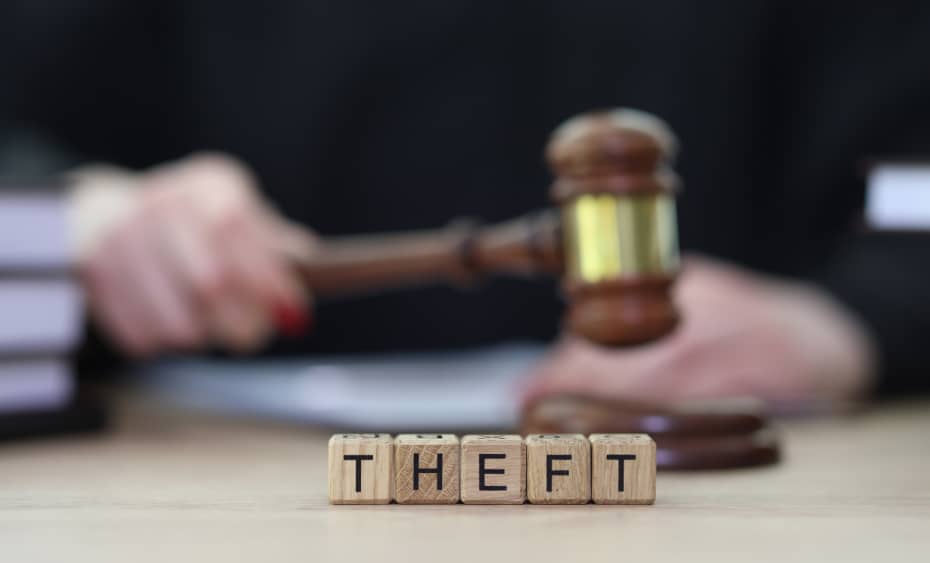 Theft Trial Lawyers in Saudi Arabia