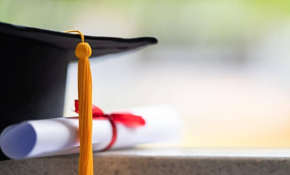 l’Équivalence d’un Diplôme Étranger